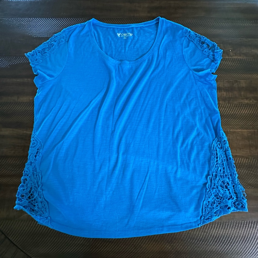 Cato Blue Relaxed Short Sleeve Tee with Lace
